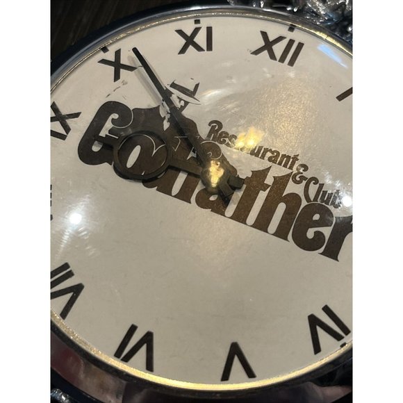 Godfather Restaurant And Club Large Pocket Watch and Chain. Not working. - Picture 5 of 5